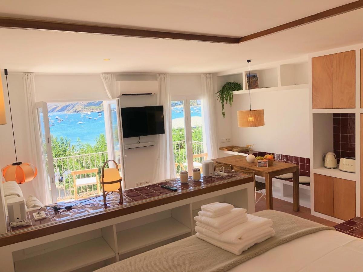 Beachfront Suite In Cadaques Center Buitenkant foto