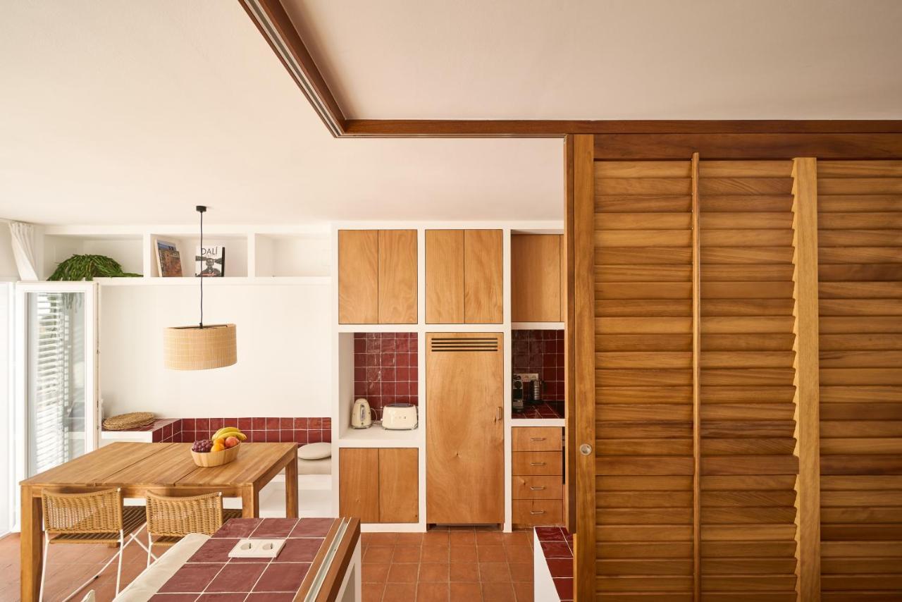 Beachfront Suite In Cadaques Center Buitenkant foto