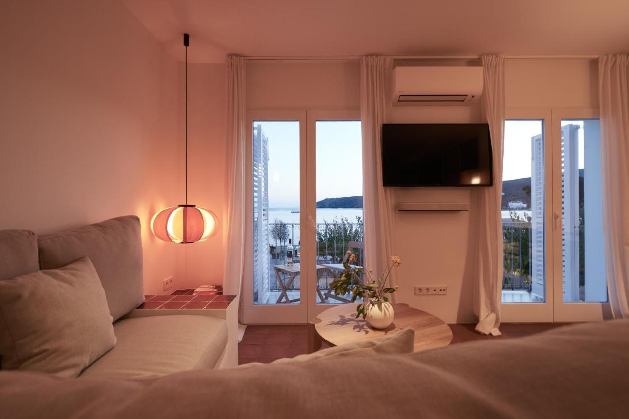 Beachfront Suite In Cadaques Center Buitenkant foto