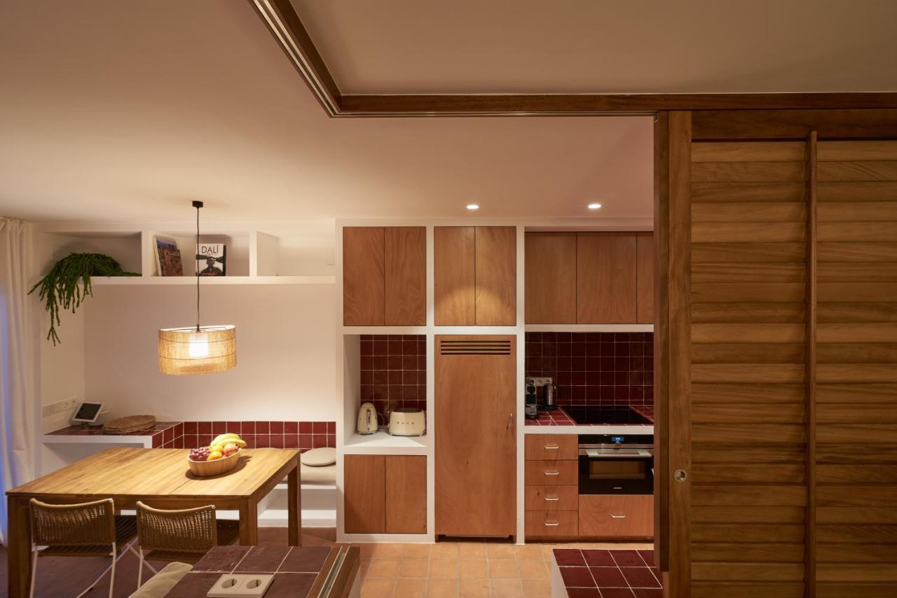 Beachfront Suite In Cadaques Center Buitenkant foto